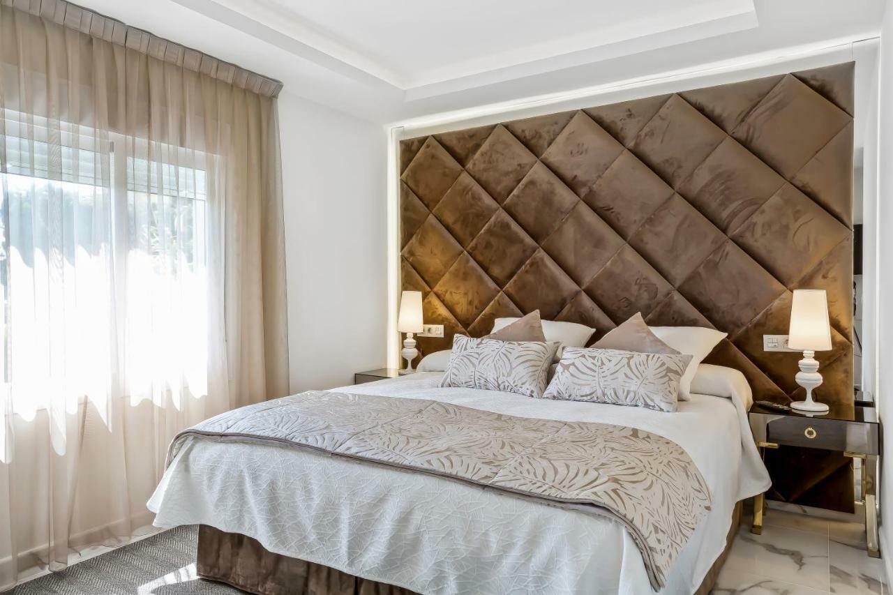Luxury Villa Marbella With Nice Garden, Pool And Jacuzzi By Varenso Holidays Zewnętrze zdjęcie